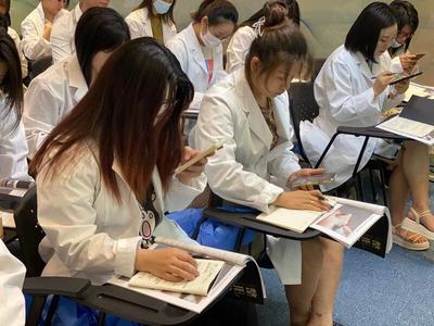學微整形到哪里？專業(yè)教育咨詢助您開啟醫(yī)美職業(yè)之旅
